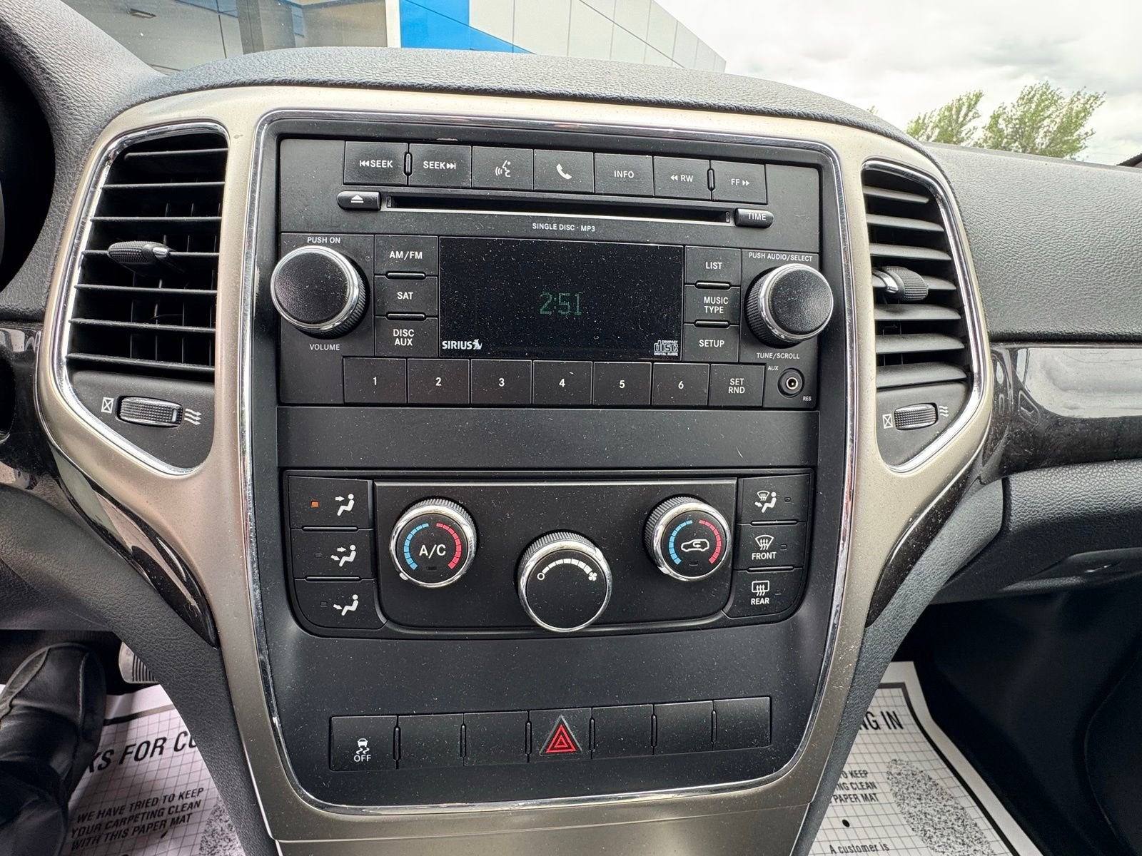 2011 Jeep Grand Cherokee Laredo