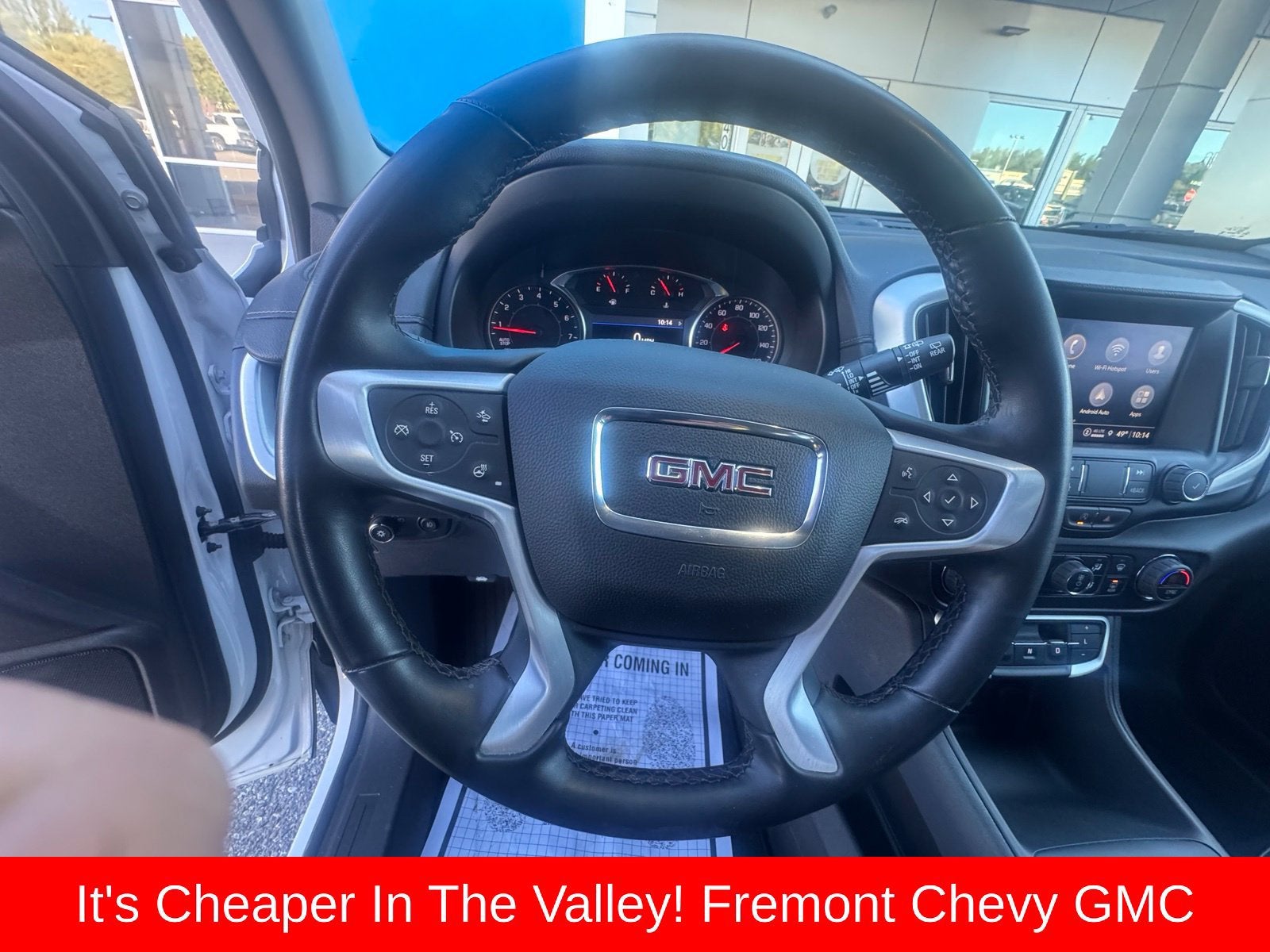 2024 GMC Terrain SLT