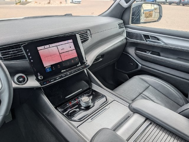 2025 Jeep Wagoneer L Series II