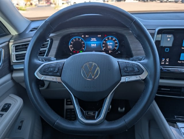 2024 Volkswagen Atlas 2.0T SEL Premium R-Line