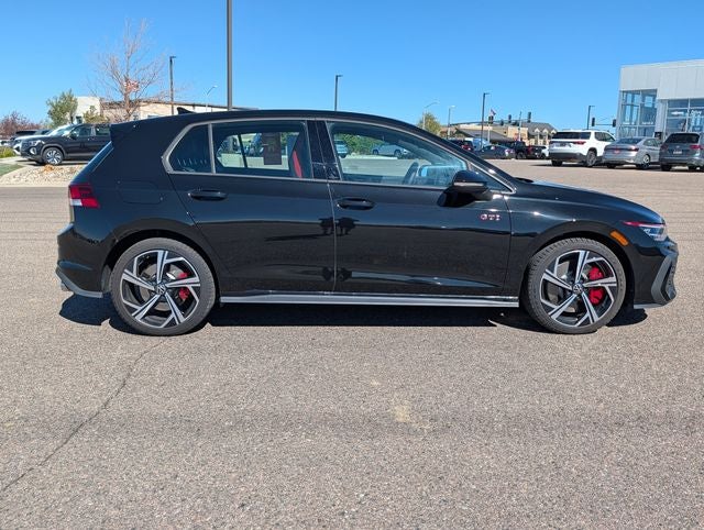 2025 Volkswagen Golf GTI 2.0T SE