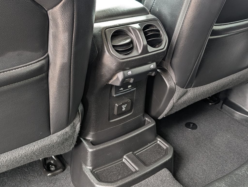 2019 Jeep Wrangler Unlimited Unlimited Sahara