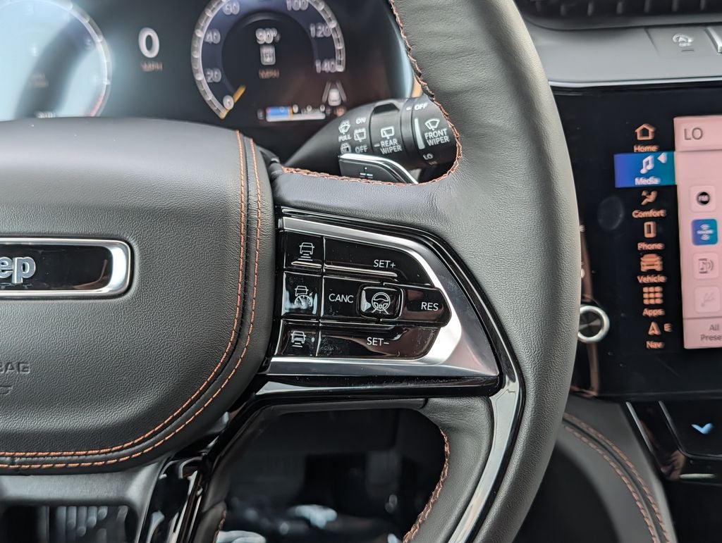 2026 Jeep Grand Cherokee Summit