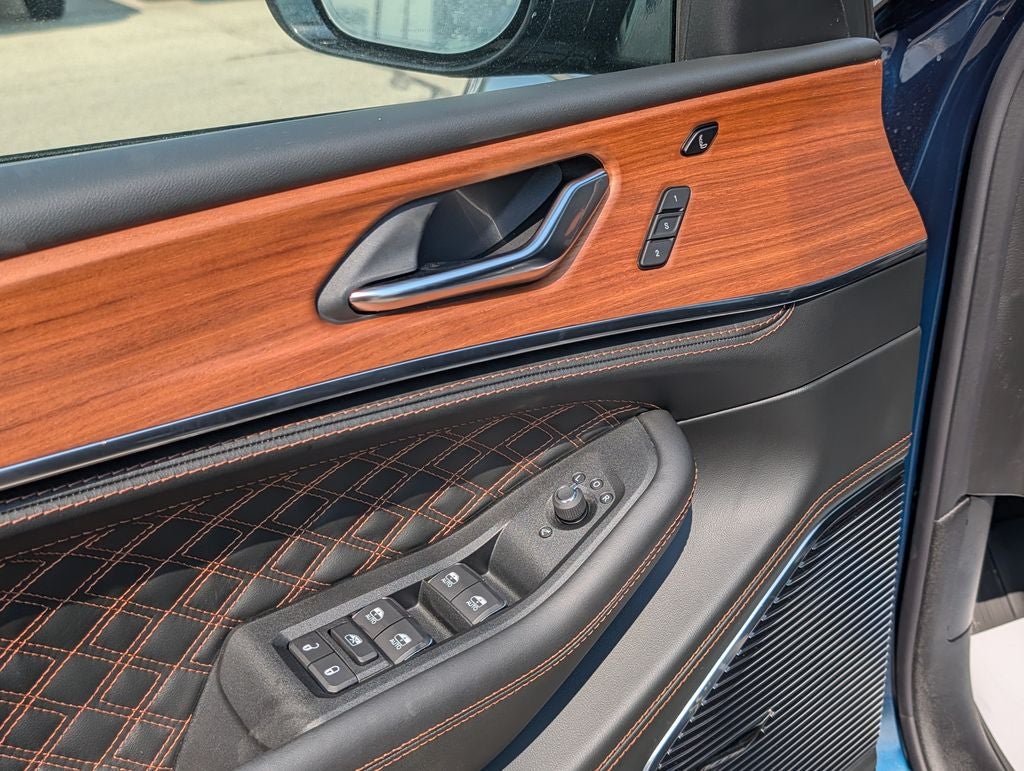 2026 Jeep Grand Cherokee Summit