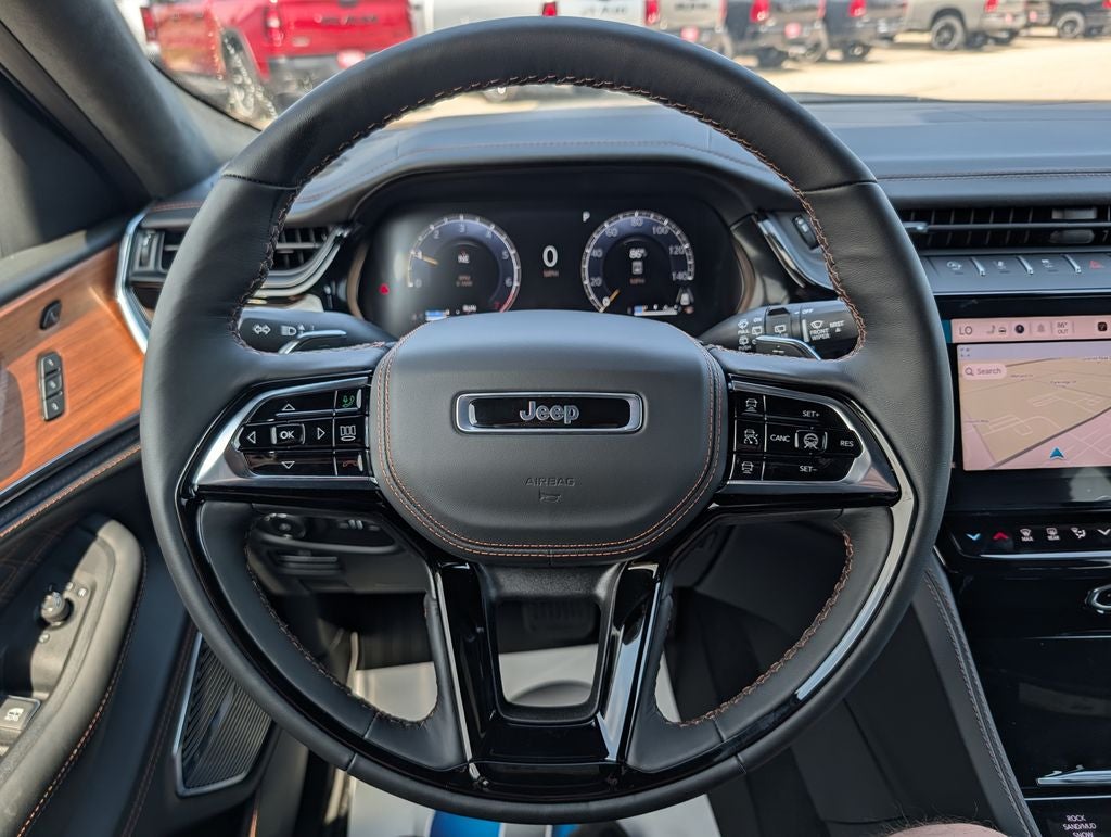2026 Jeep Grand Cherokee Summit