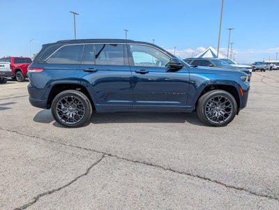 2026 Jeep Grand Cherokee Summit