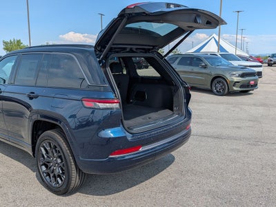 2026 Jeep Grand Cherokee Summit