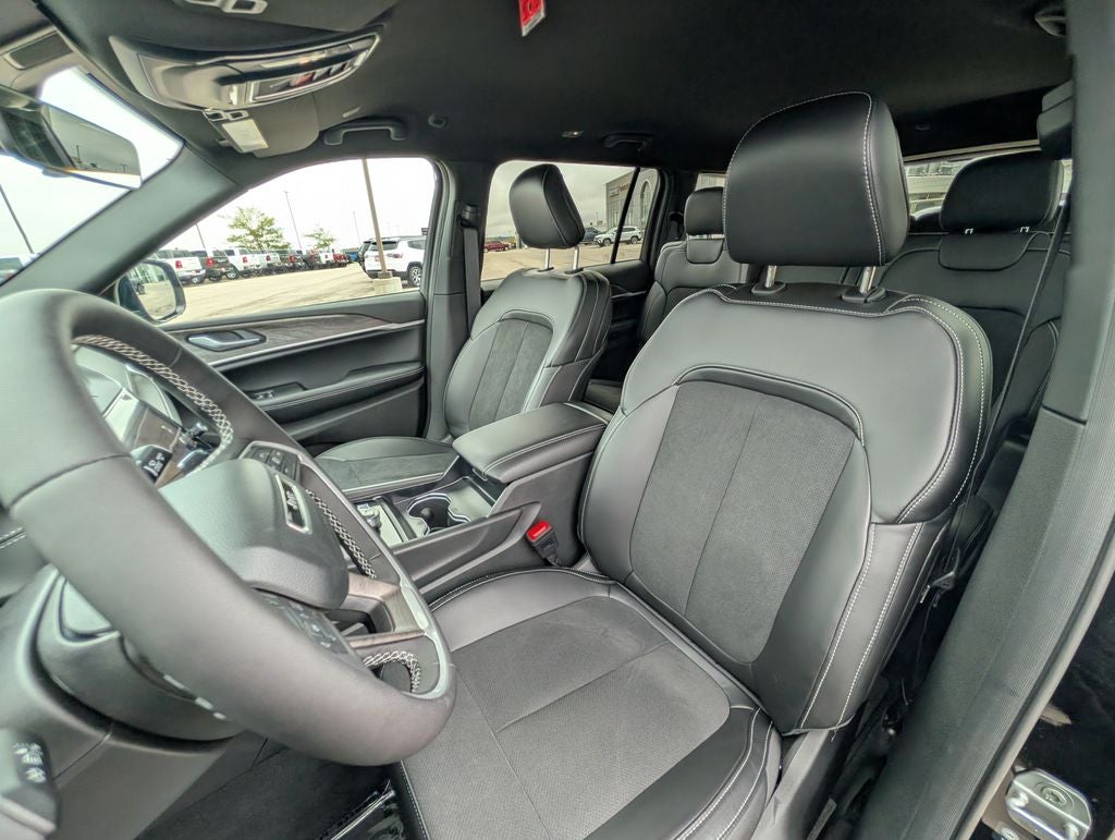 2026 Jeep Grand Cherokee L Altitude