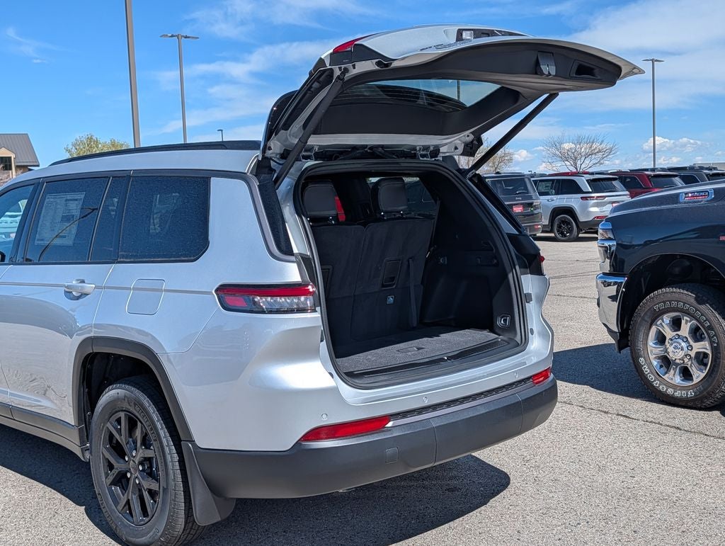 2026 Jeep Grand Cherokee L Altitude