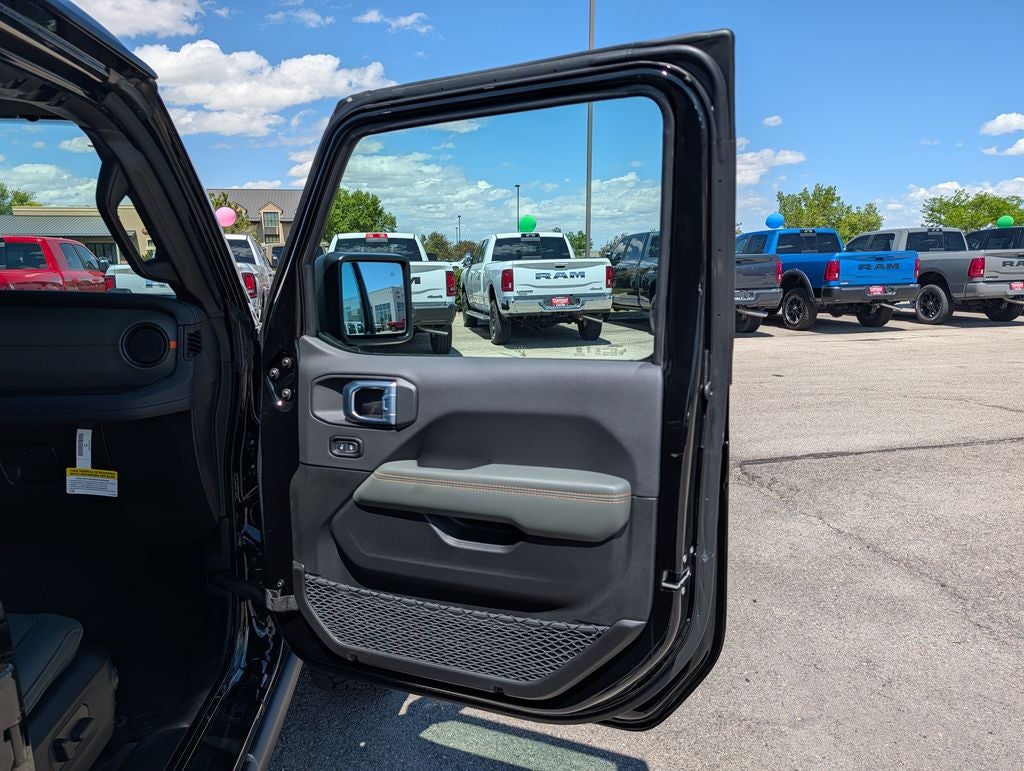 2026 Jeep Gladiator Mojave X