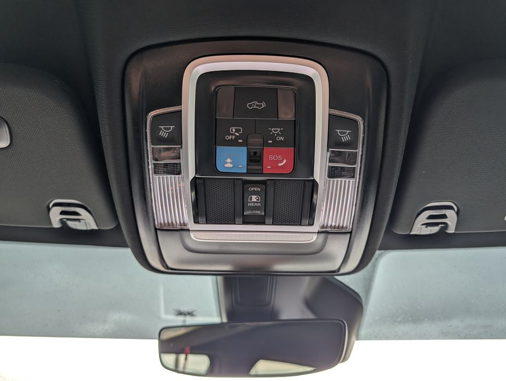 2027 RAM 1500 Laramie