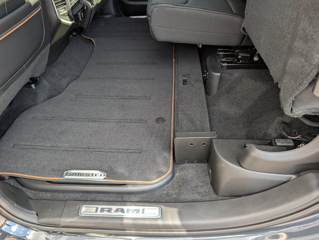 2027 RAM 1500 RAM 1500 TUNGSTEN CREW CAB 4X4 5'7' BOX
