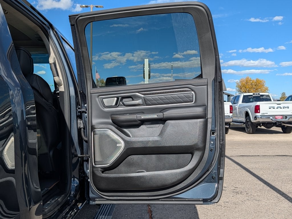 2027 RAM 1500 RAM 1500 TUNGSTEN CREW CAB 4X4 5'7' BOX