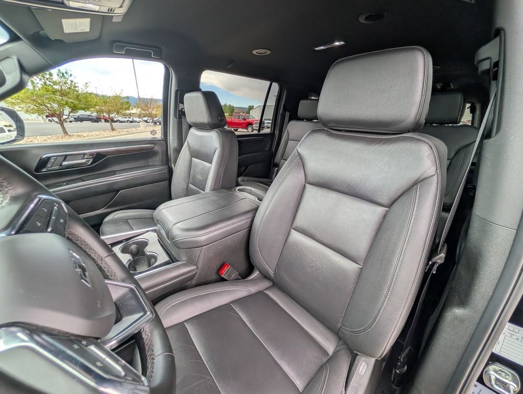 2025 Chevrolet Suburban Z71