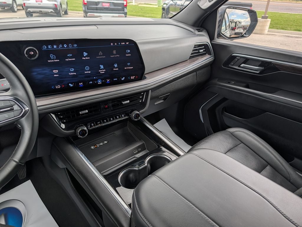 2025 Chevrolet Suburban Z71
