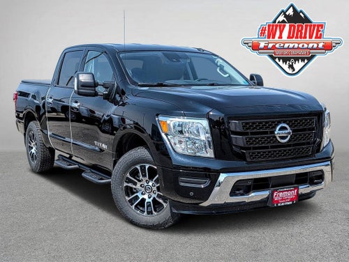 2021 Nissan Titan SV