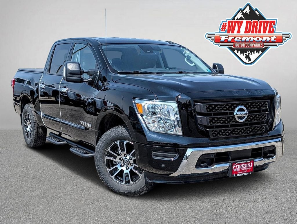 2021 Nissan Titan SV