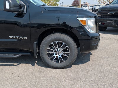 2021 Nissan Titan SV