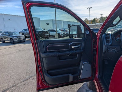 2027 RAM 2500 RAM 2500 LARAMIE CREW CAB 4X4 6'4' BOX