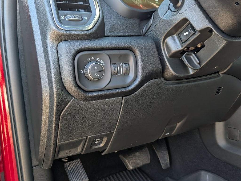 2027 RAM 2500 RAM 2500 LARAMIE CREW CAB 4X4 6'4' BOX
