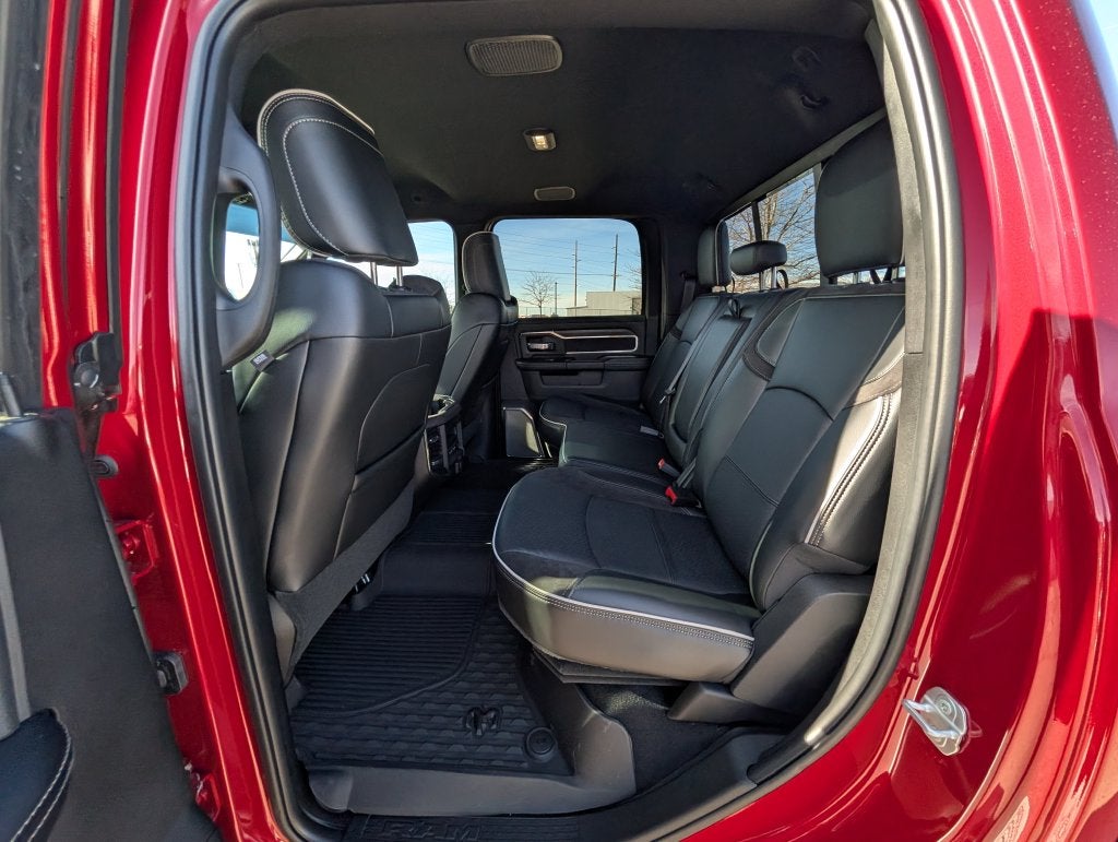 2027 RAM 2500 RAM 2500 LARAMIE CREW CAB 4X4 6'4' BOX