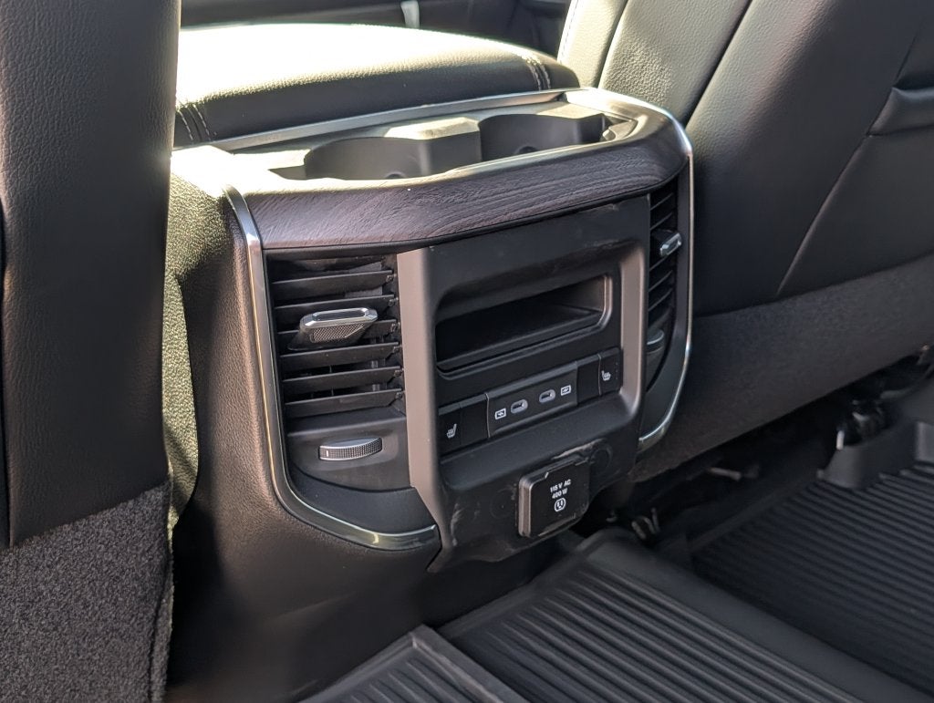 2027 RAM 2500 RAM 2500 LARAMIE CREW CAB 4X4 6'4' BOX
