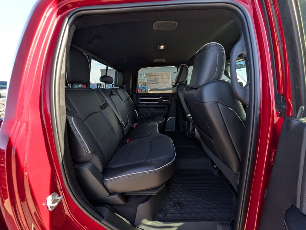 2027 RAM 2500 RAM 2500 LARAMIE CREW CAB 4X4 6'4' BOX
