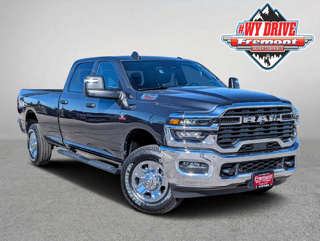 2027 RAM 2500 2500 TRADESMAN CREW CAB 4X4 8' BOX