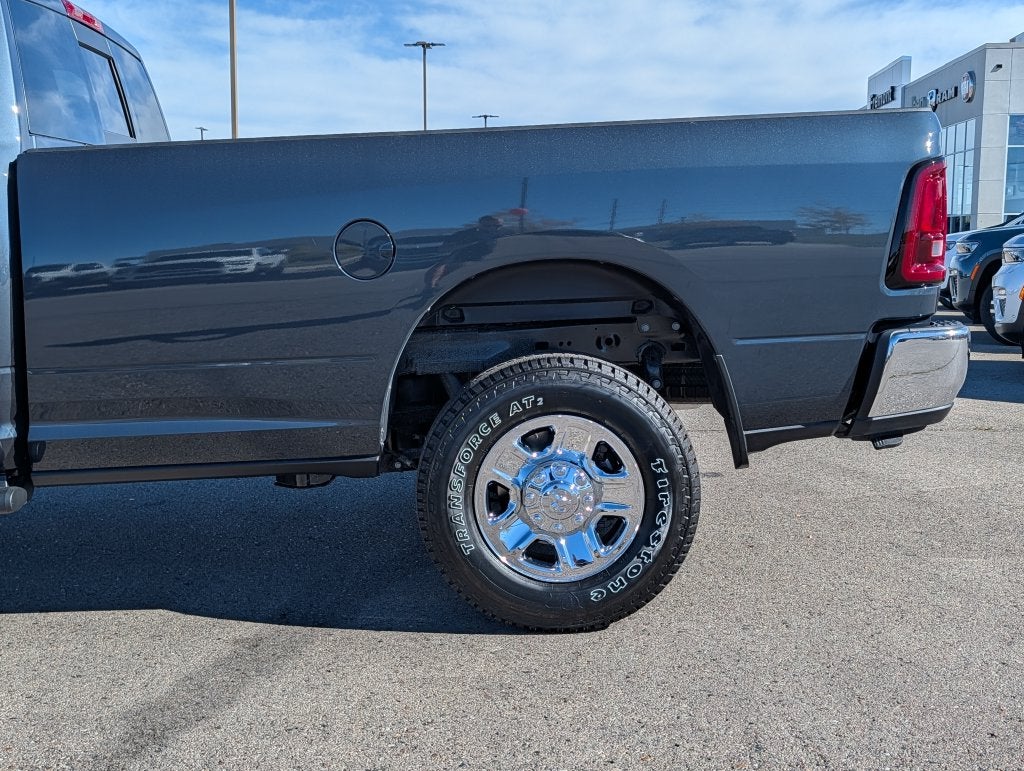 2027 RAM 2500 2500 TRADESMAN CREW CAB 4X4 8' BOX