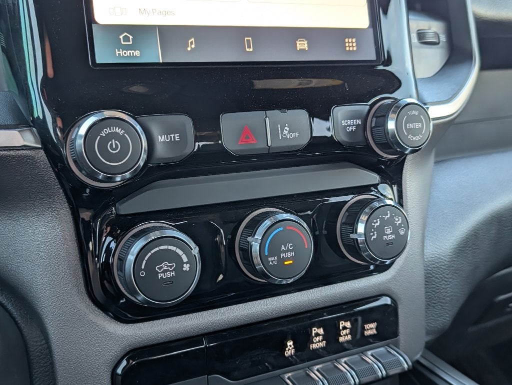 2026 RAM 1500 1500 BIG HORN CREW CAB 4X4 5'7' BOX