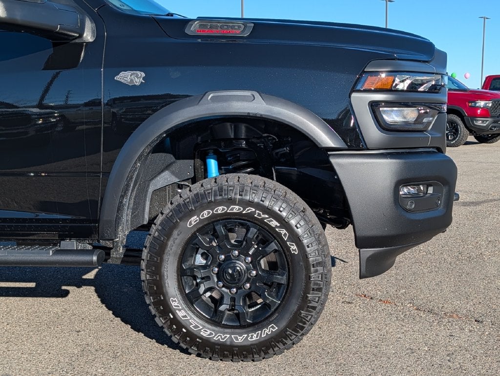 2027 RAM 2500 RAM 2500 TRADESMAN CREW CAB 4X4 6'4' BOX