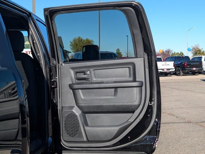 2027 RAM 2500 RAM 2500 TRADESMAN CREW CAB 4X4 6'4' BOX