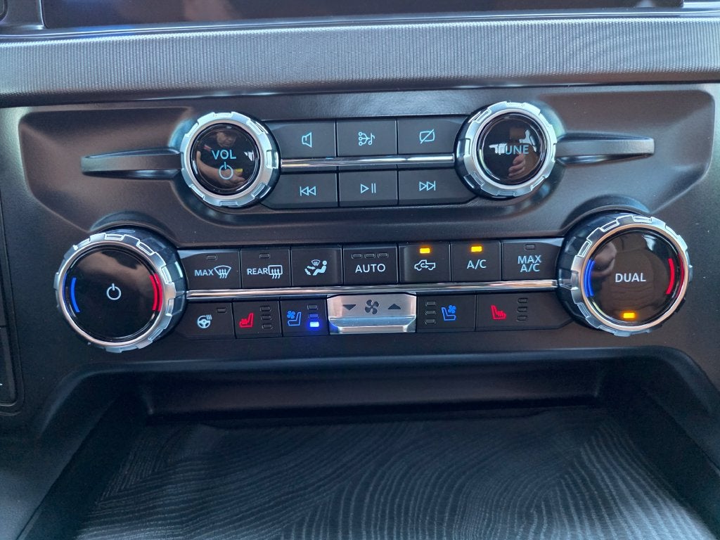 2024 Ford F-350SD Platinum