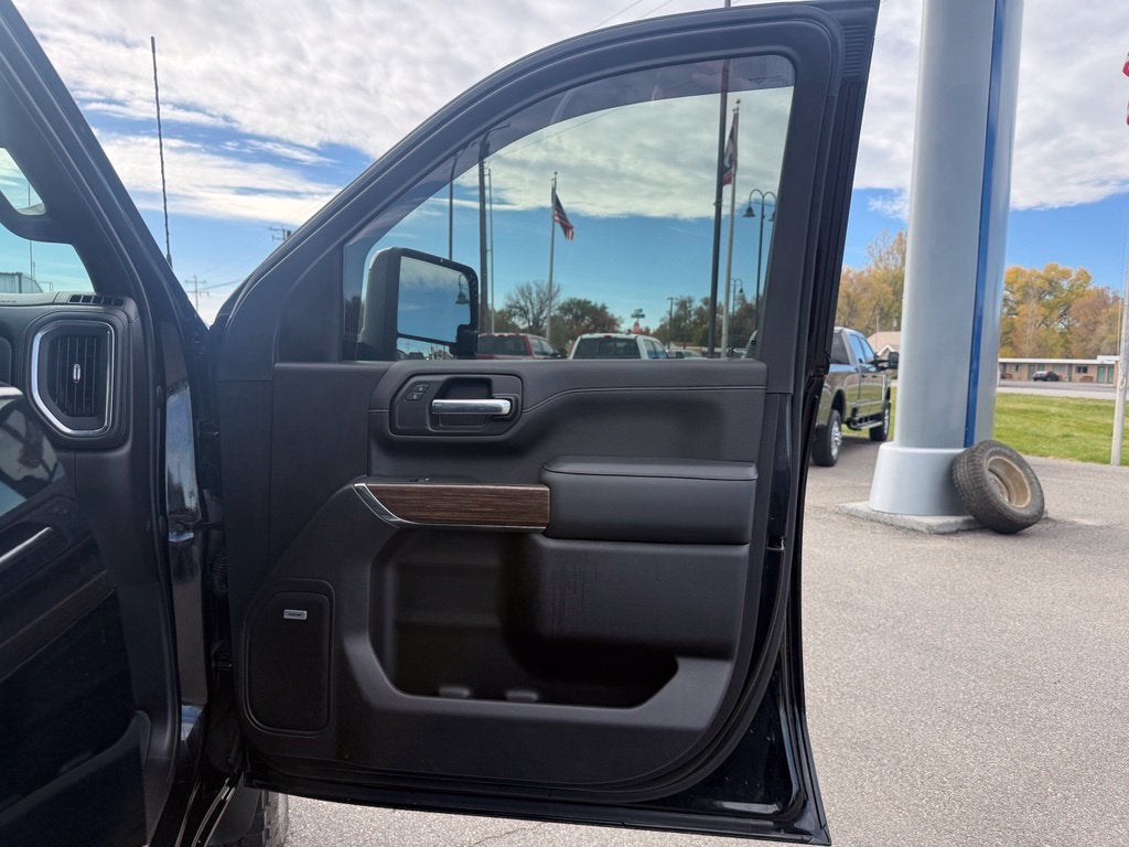 2023 Chevrolet Silverado 2500HD High Country