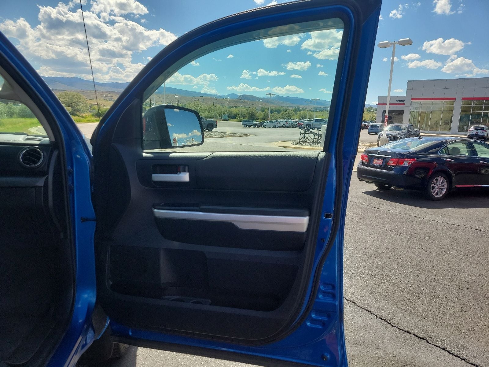 2016 Toyota Tundra Base