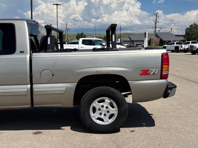 2000 Chevrolet Silverado 1500 LS