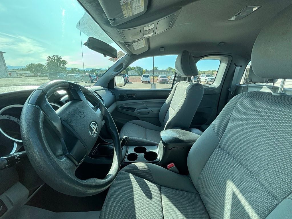 2013 Toyota Tacoma Base
