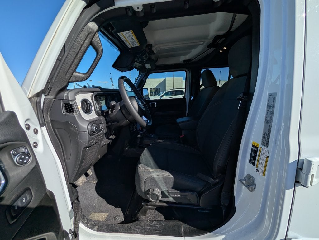 2025 Jeep Wrangler Sahara