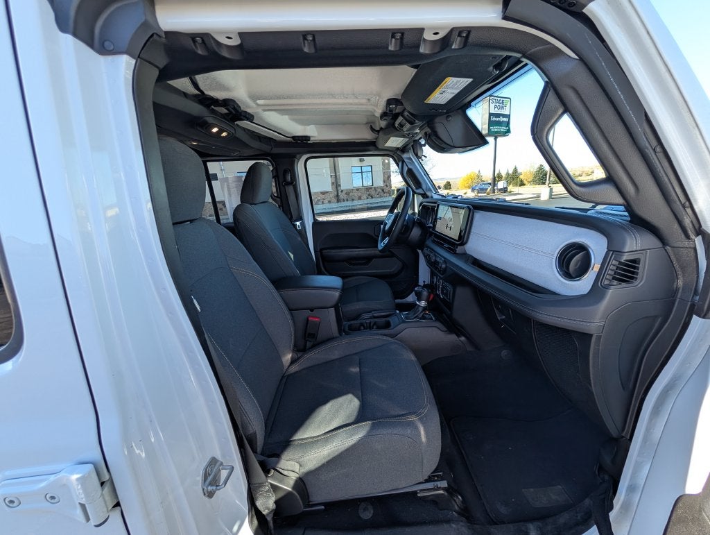 2025 Jeep Wrangler Sahara