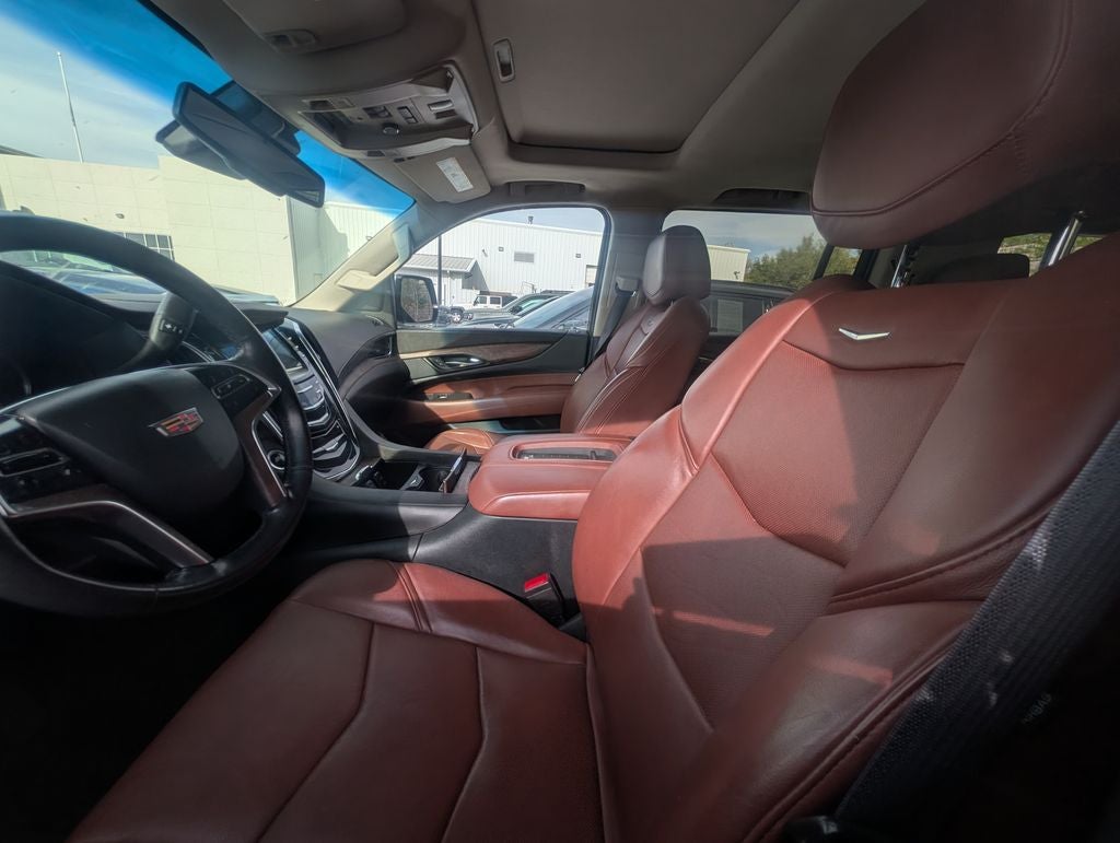 2016 Cadillac Escalade ESV Luxury