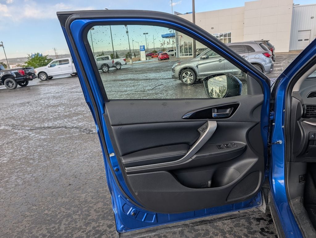 2025 Mitsubishi Eclipse Cross Base