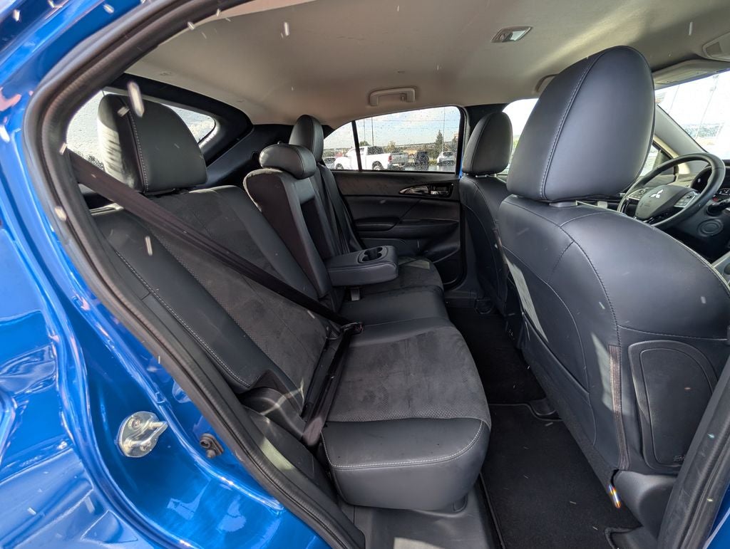2025 Mitsubishi Eclipse Cross Base