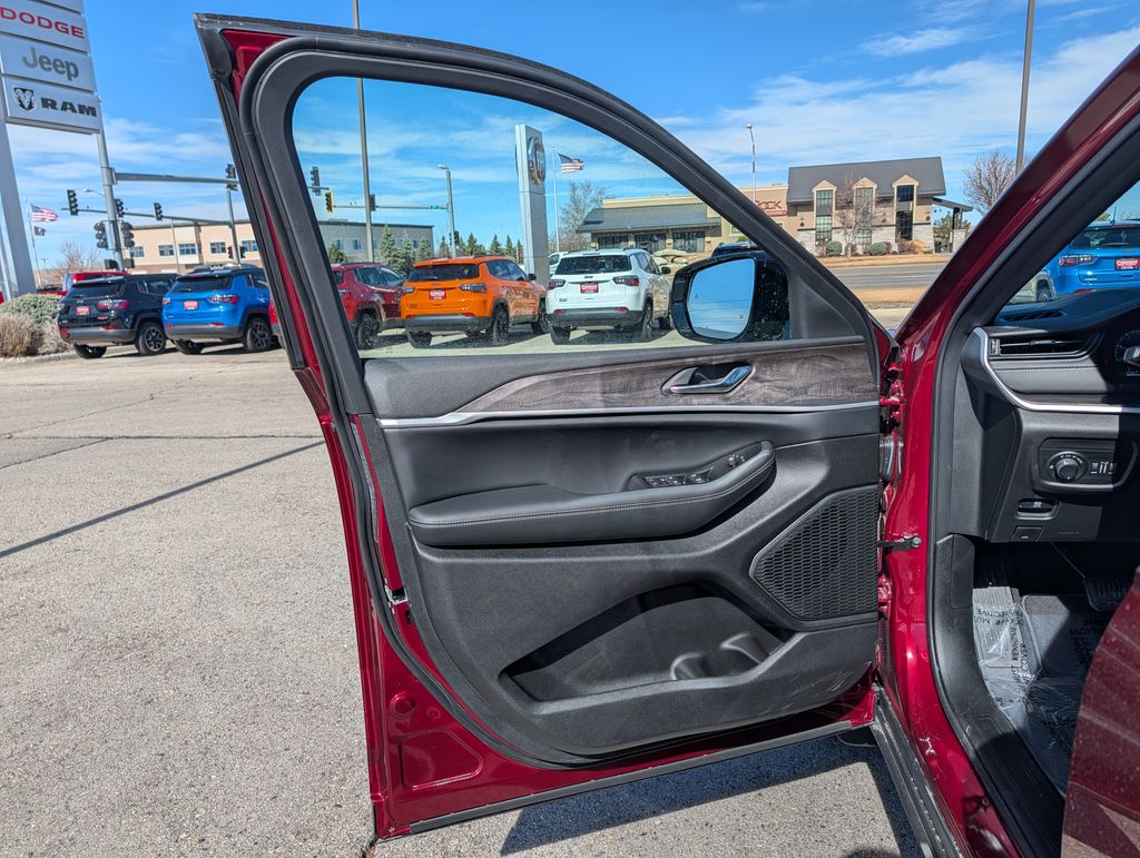 2026 Jeep Grand Cherokee L Laredo - Photo 16