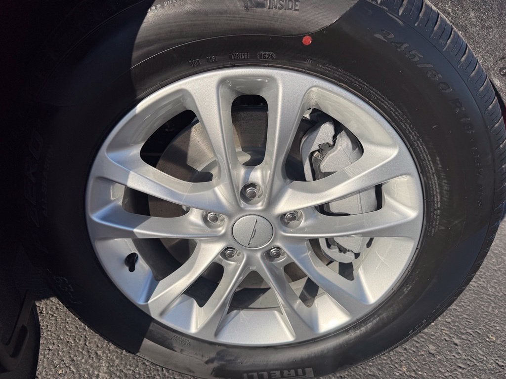 2027 Chrysler Pacifica PACIFICA SELECT AWD