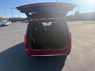 2027 Chrysler Pacifica PACIFICA SELECT AWD