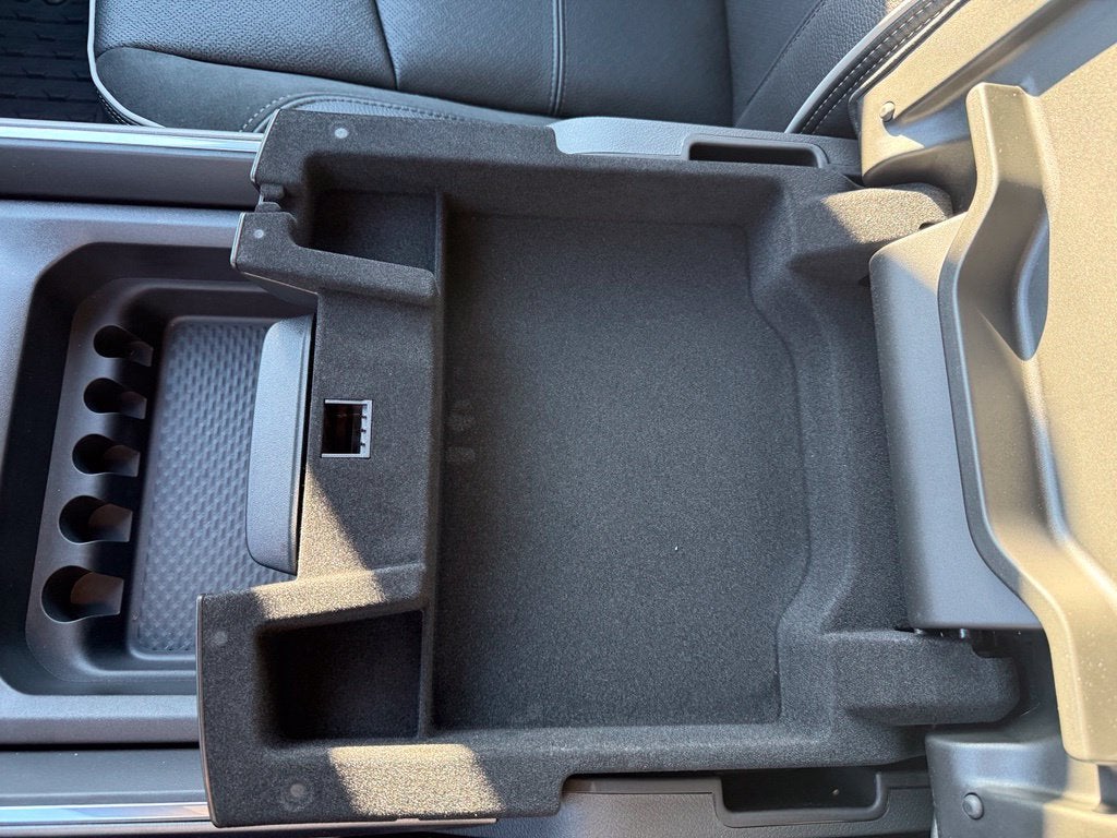 2027 RAM 3500 3500 LAIE CREW CAB 4X4 8' BOX