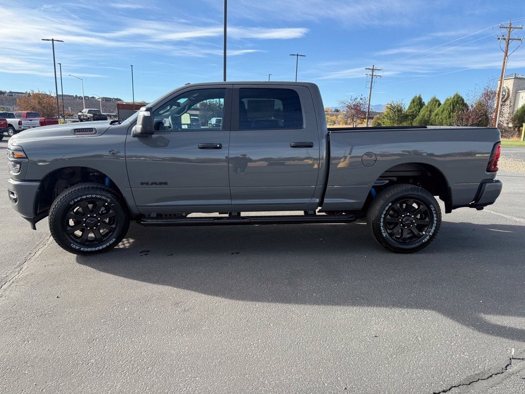 2027 RAM 2500 2500 BIG HORN CREW CAB 4X4 6'4' BOX