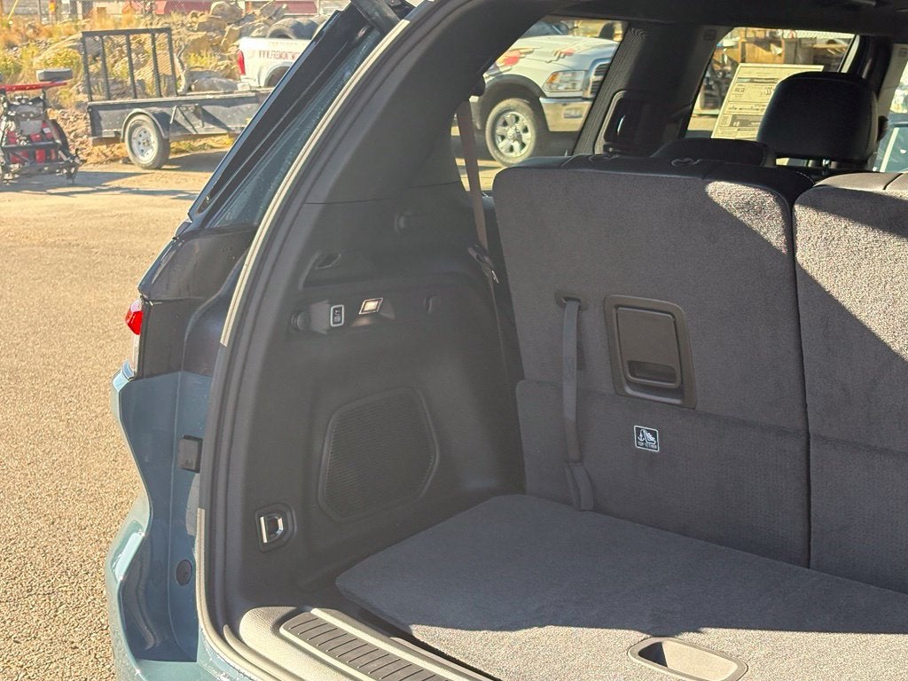 2027 Jeep Grand Cherokee L Limited