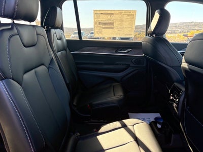 2027 Jeep Grand Cherokee L Limited