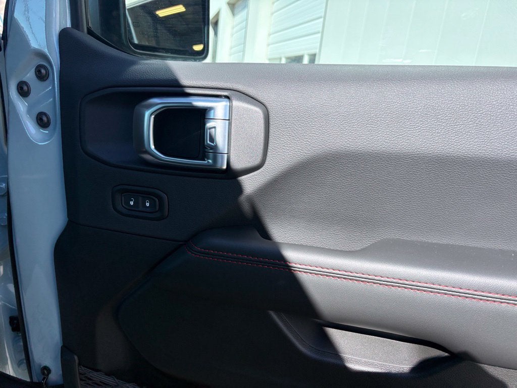 2027 Jeep Wrangler Rubicon